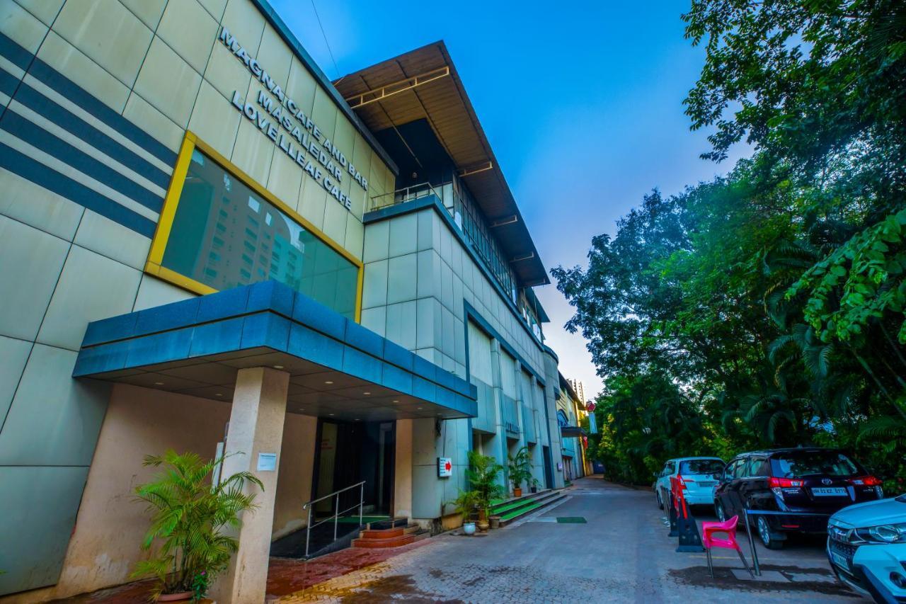The Thane Club Exterior foto